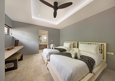 Bedroom single beds
